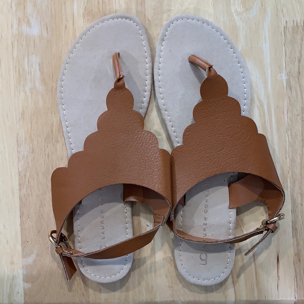 NWOT Lauren Conrad Sandals